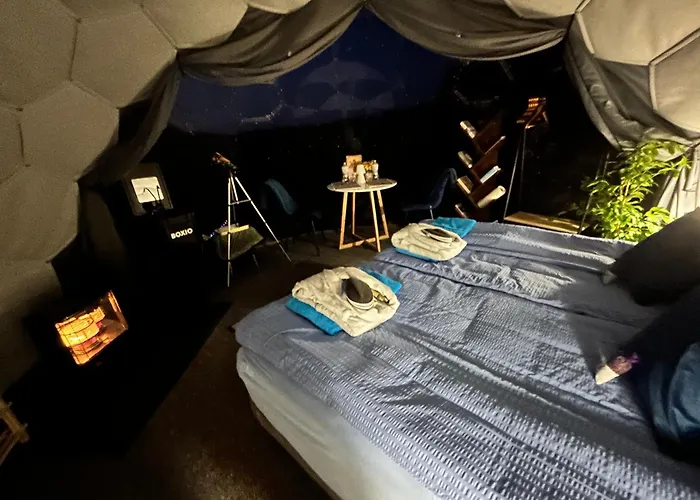 Eco Iglu The Secret Of Comfort 5 Stars ラグジュアリーテント Milmersdorf