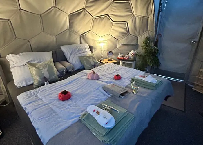 Οργανωμένο κάμπινγκ Eco Iglu The Secret Of Comfort 5 Stars *